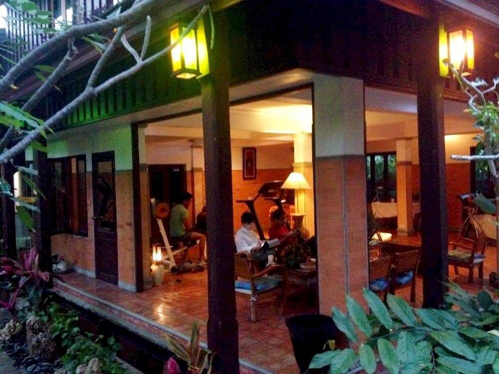 Santitham Guest House チエンマイ エクステリア 写真