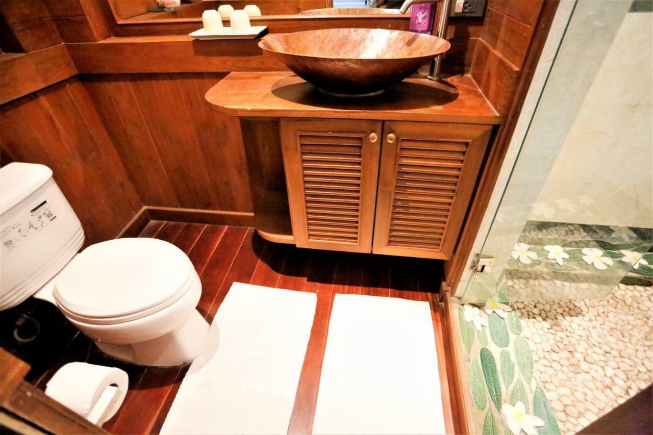 Santitham Guest House チエンマイ エクステリア 写真