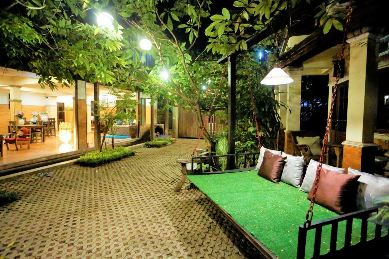 Santitham Guest House チエンマイ エクステリア 写真